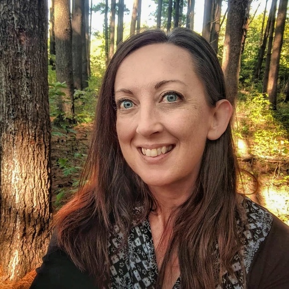 Meet your Posher, Marie - Picture 2 of 2